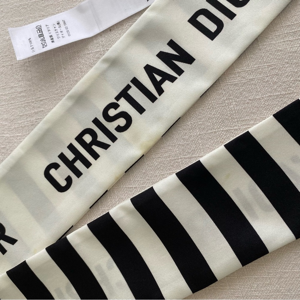 Christian Dior J'adore Striped Mitzah Scarf - Picture 14 of 17